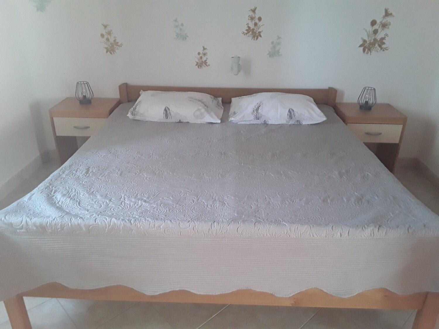 Apartments Frane-20M From Beach Barbat na Rabu Exterior photo
