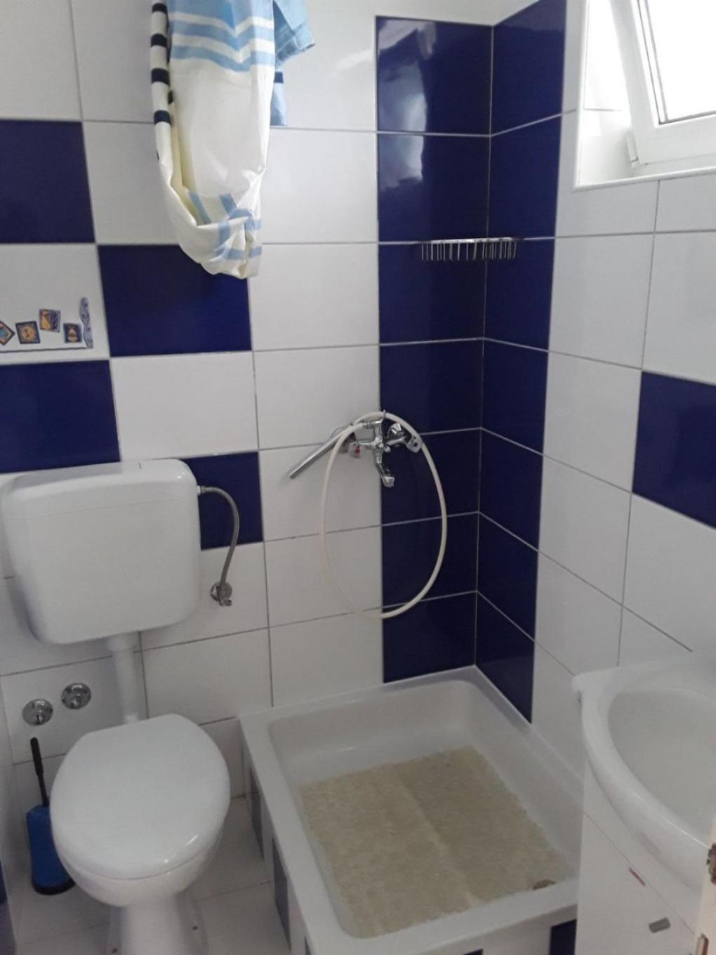 Apartments Frane-20M From Beach Barbat na Rabu Exterior photo