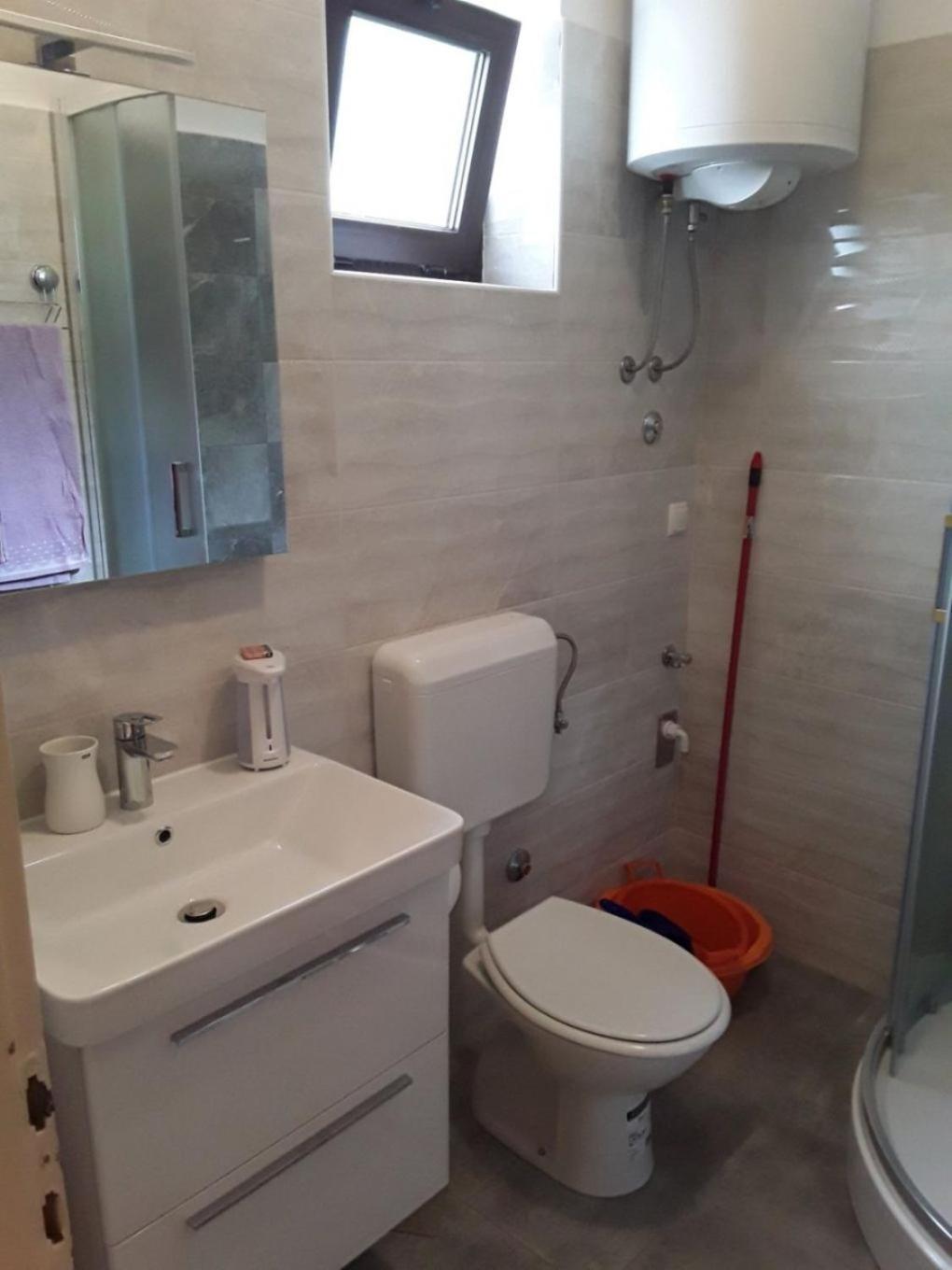 Apartments Frane-20M From Beach Barbat na Rabu Exterior photo