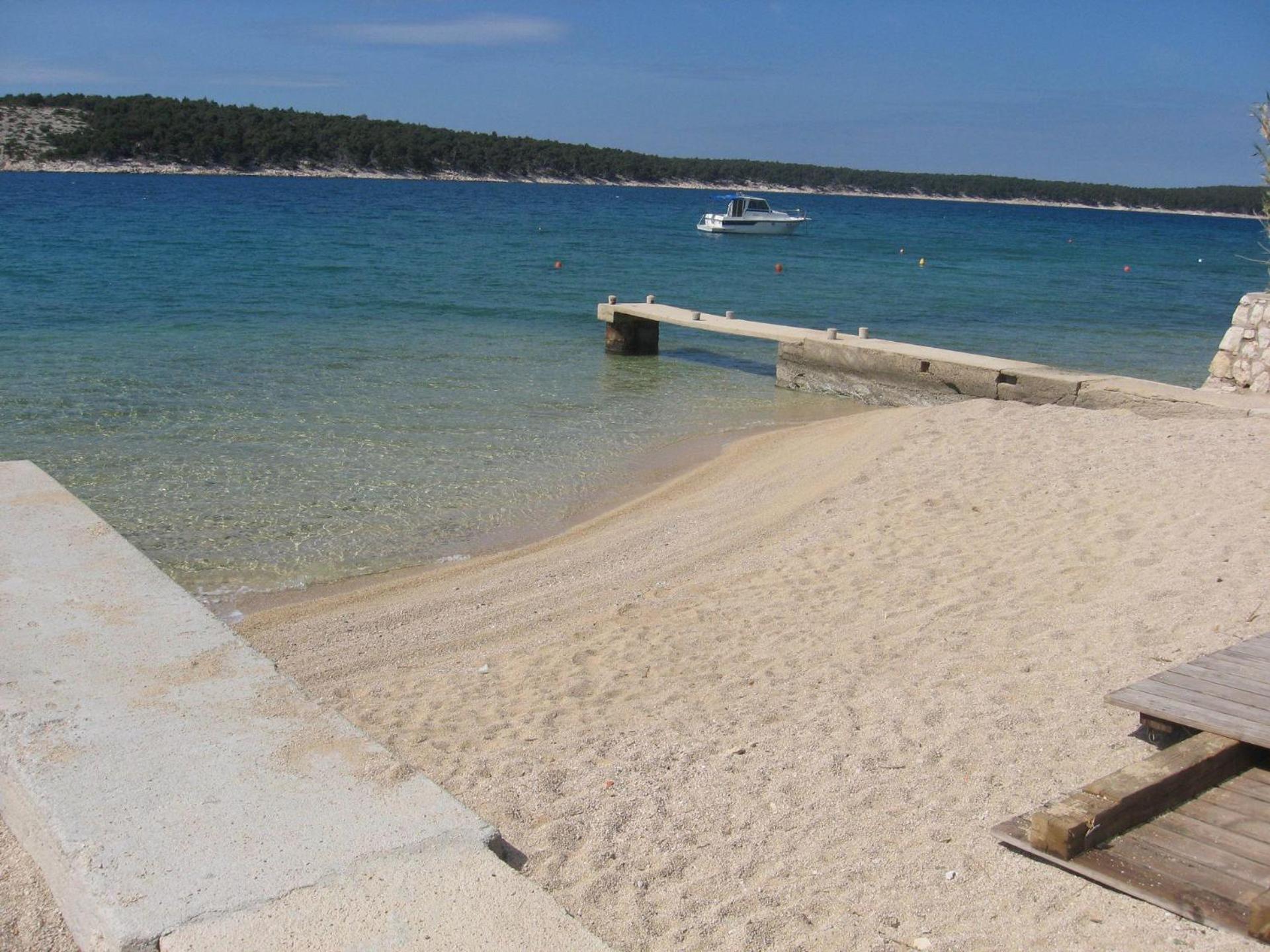 Apartments Frane-20M From Beach Barbat na Rabu Exterior photo